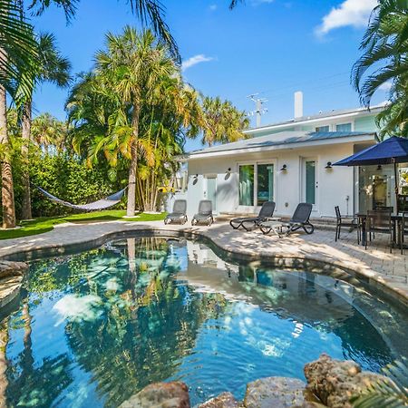 Sandy Pants - Designer Beach Chic Home Steps To Beach Backyard Oasis W Heated Pool Anna Maria Ngoại thất bức ảnh