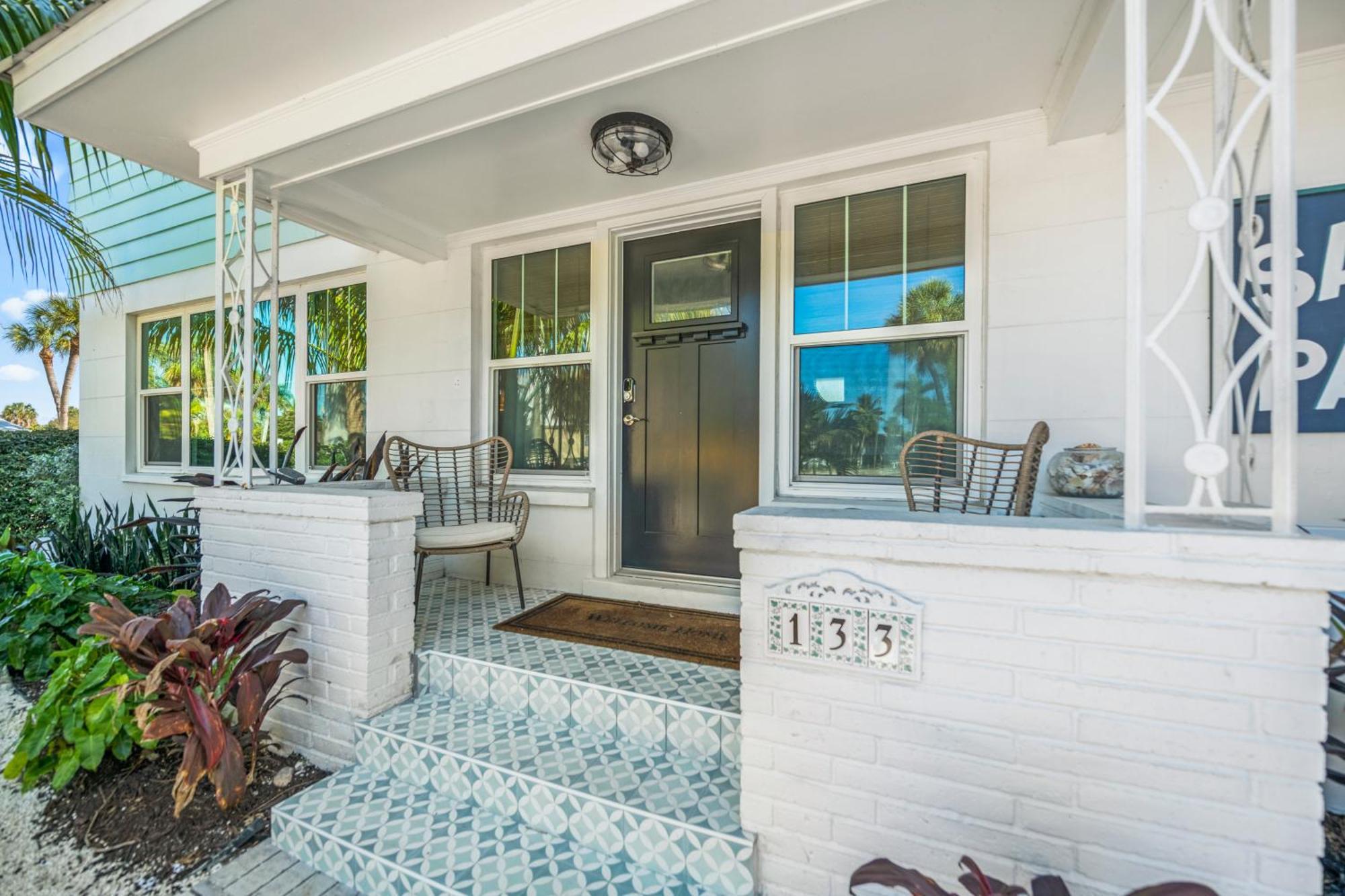 Sandy Pants - Designer Beach Chic Home Steps To Beach Backyard Oasis W Heated Pool Anna Maria Ngoại thất bức ảnh